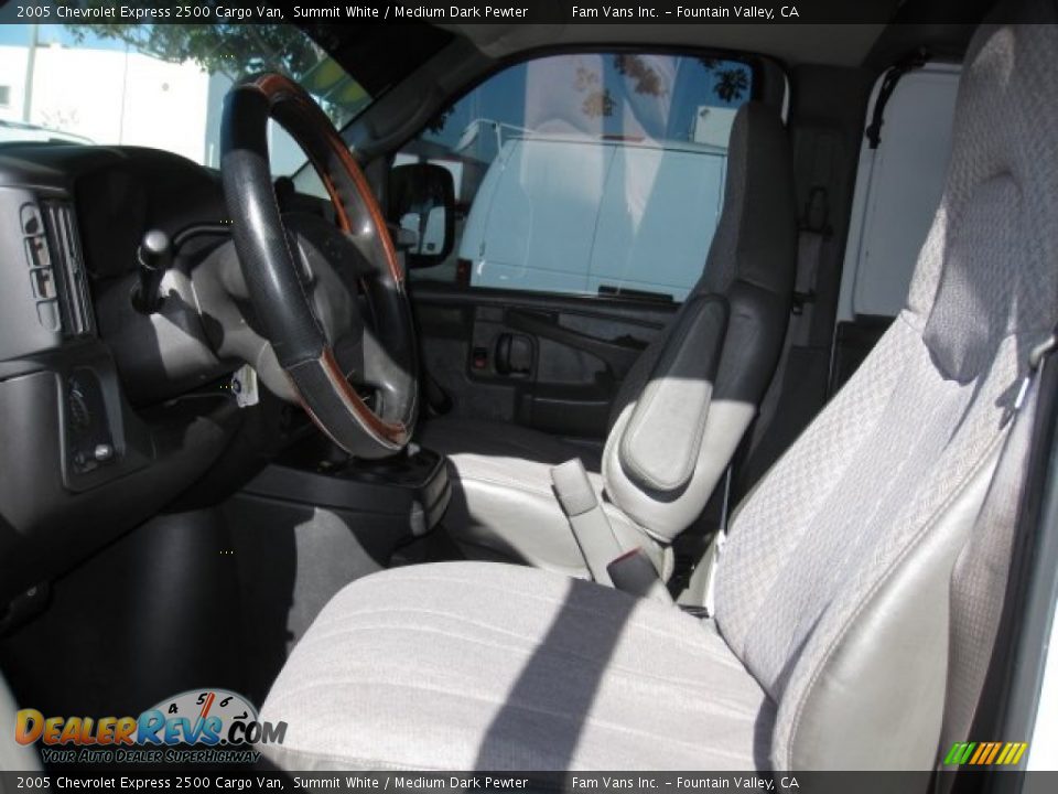 2005 Chevrolet Express 2500 Cargo Van Summit White / Medium Dark Pewter Photo #8