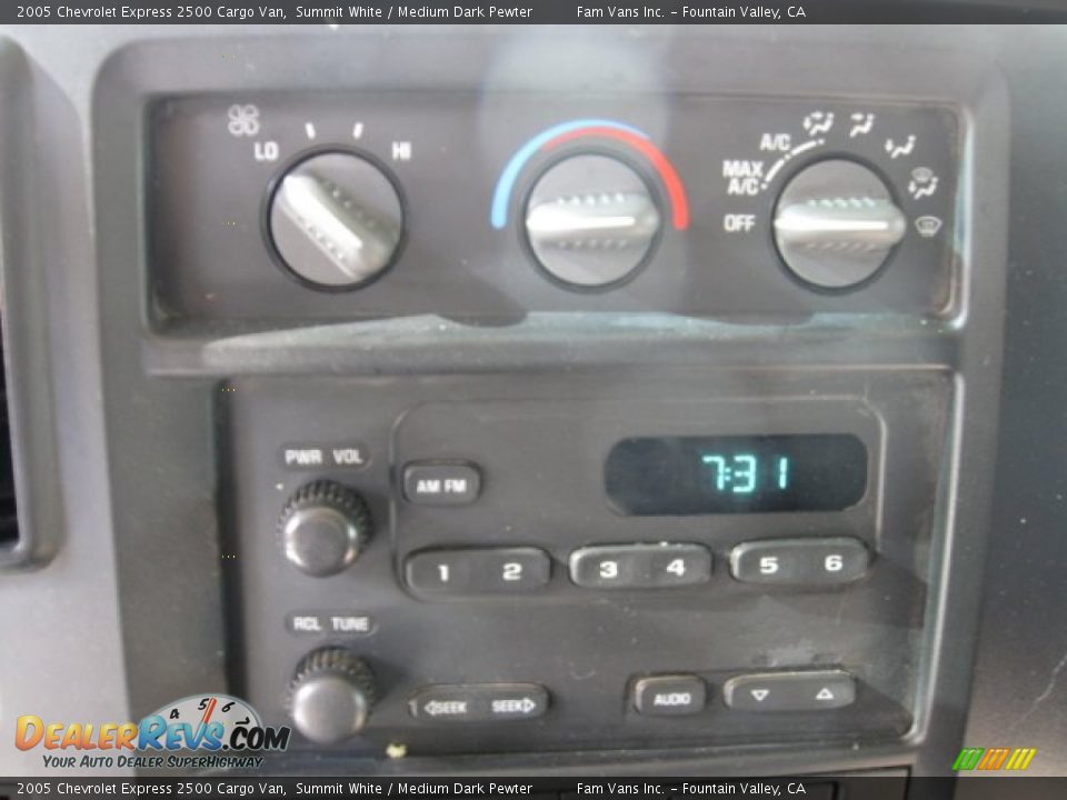 2005 Chevrolet Express 2500 Cargo Van Summit White / Medium Dark Pewter Photo #10