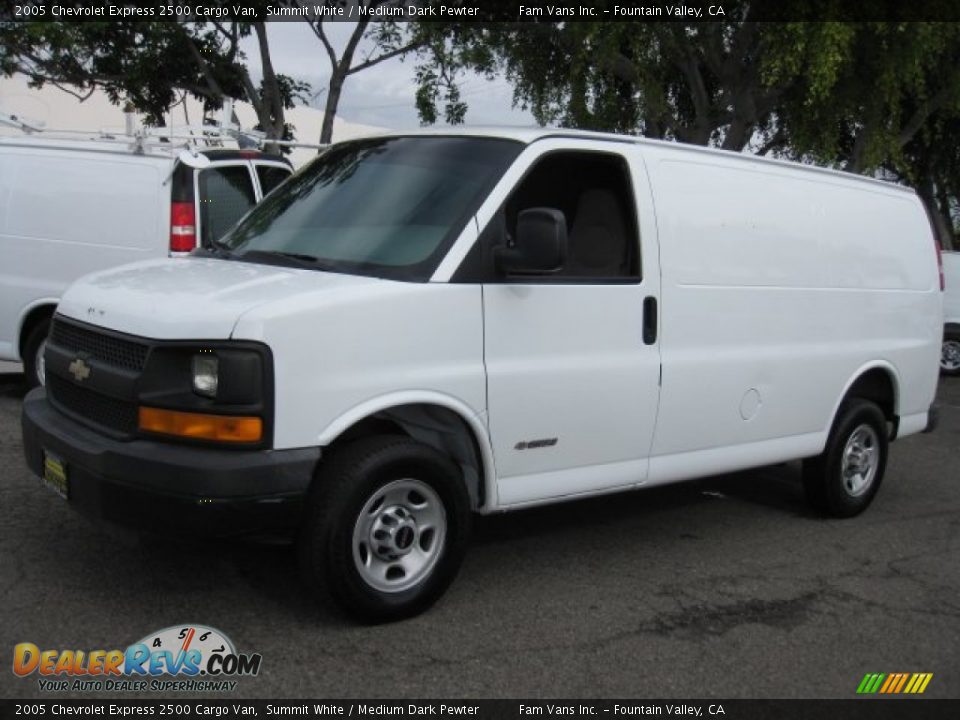 2005 Chevrolet Express 2500 Cargo Van Summit White / Medium Dark Pewter Photo #3
