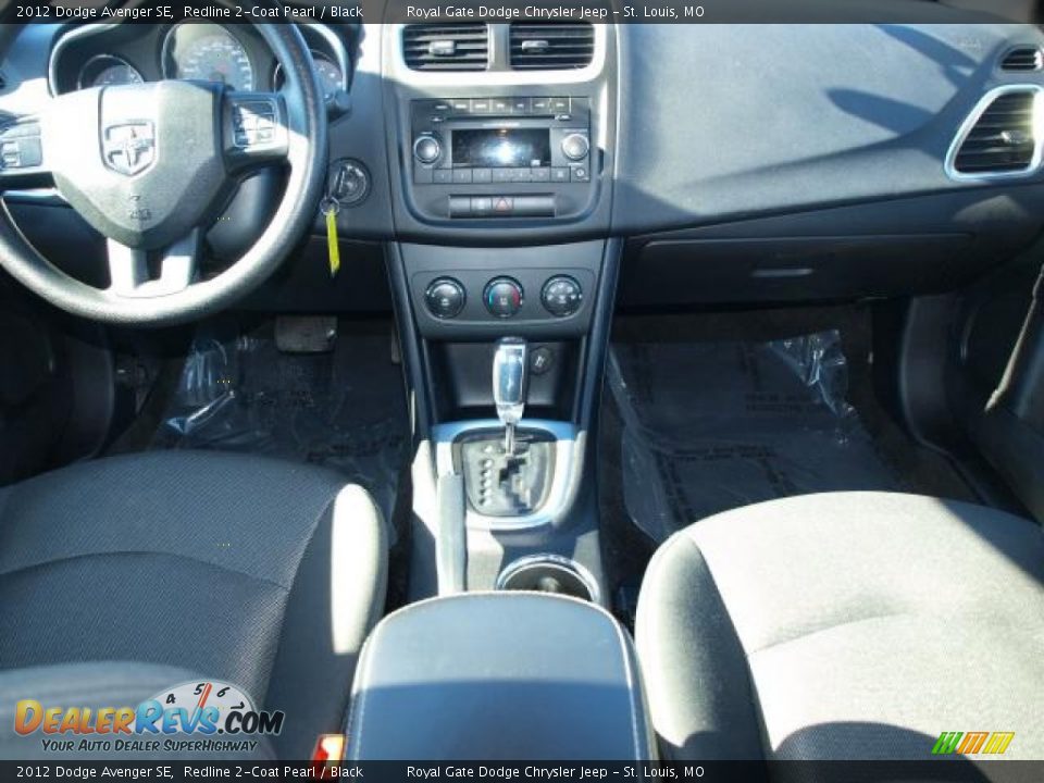 2012 Dodge Avenger SE Redline 2-Coat Pearl / Black Photo #10