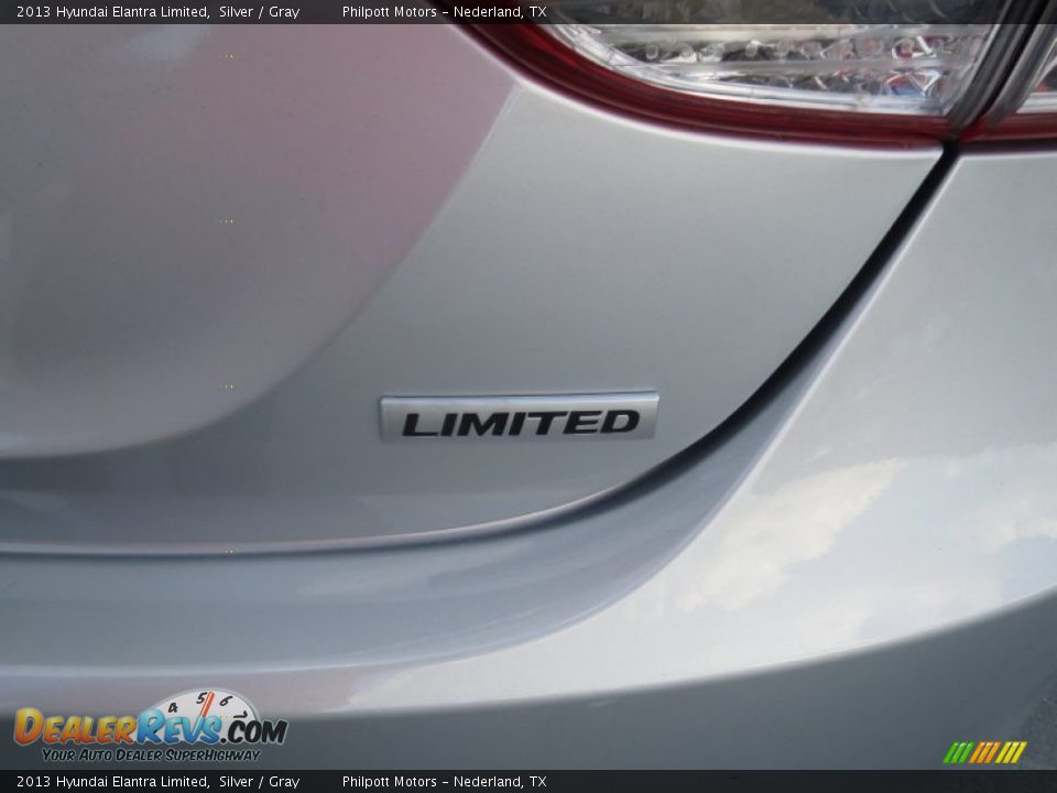 2013 Hyundai Elantra Limited Silver / Gray Photo #7