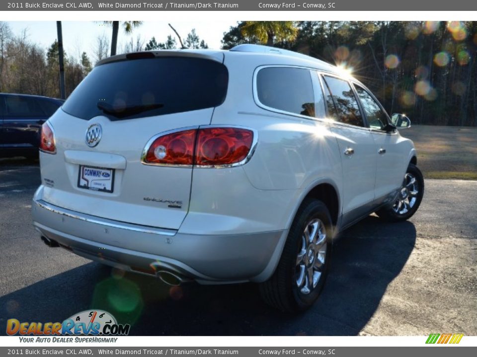 2011 Buick Enclave CXL AWD White Diamond Tricoat / Titanium/Dark Titanium Photo #5