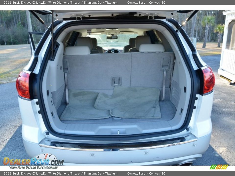 2011 Buick Enclave CXL AWD White Diamond Tricoat / Titanium/Dark Titanium Photo #17