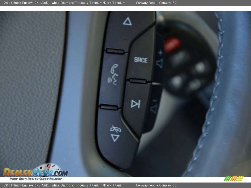 2011 Buick Enclave CXL AWD White Diamond Tricoat / Titanium/Dark Titanium Photo #22