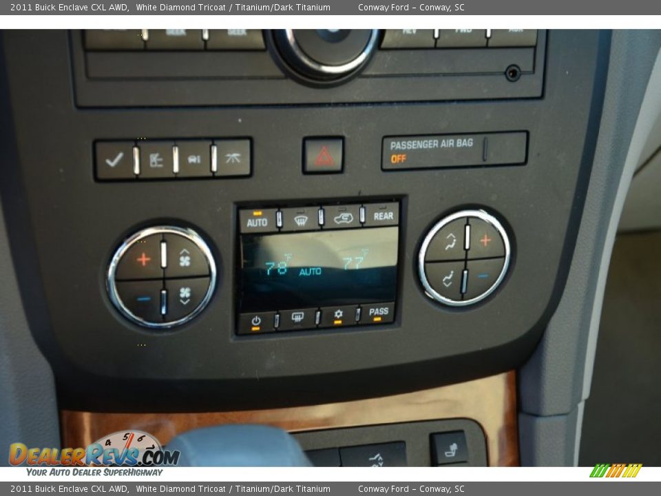 2011 Buick Enclave CXL AWD White Diamond Tricoat / Titanium/Dark Titanium Photo #27