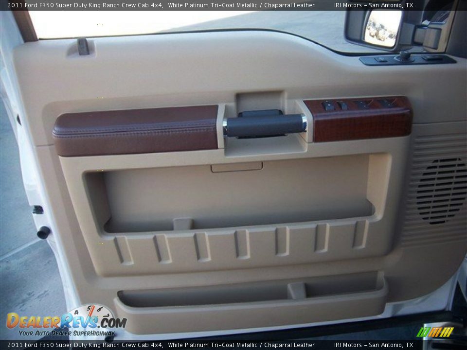 Door Panel of 2011 Ford F350 Super Duty King Ranch Crew Cab 4x4 Photo #20