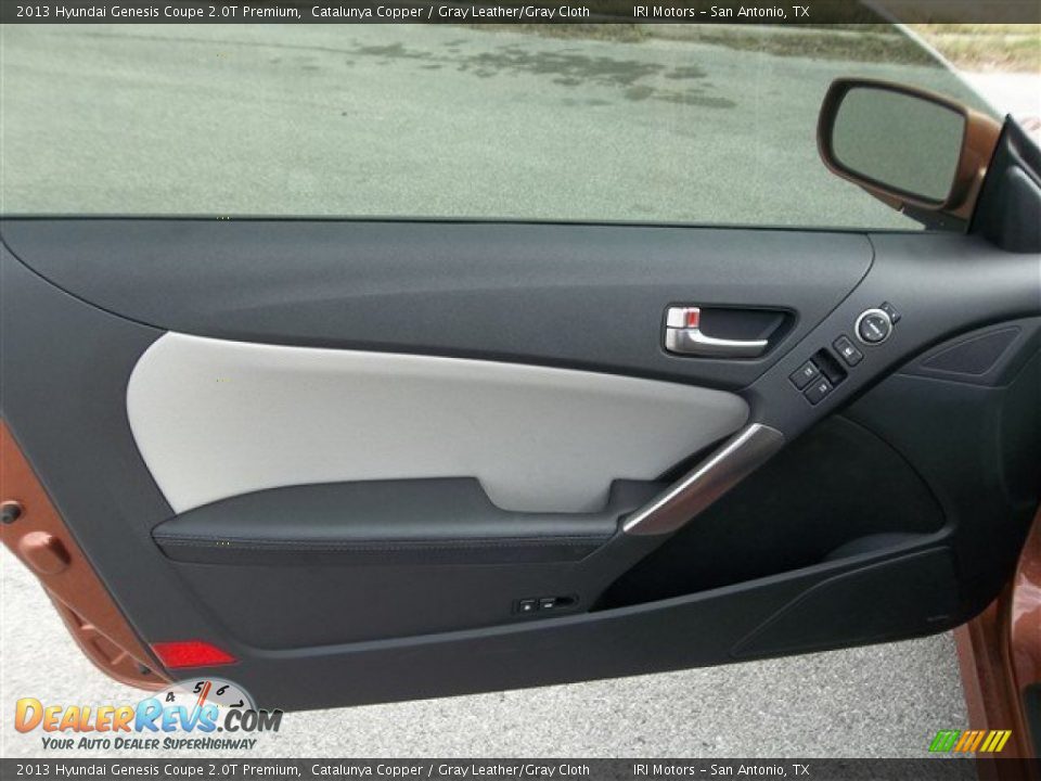 Door Panel of 2013 Hyundai Genesis Coupe 2.0T Premium Photo #7