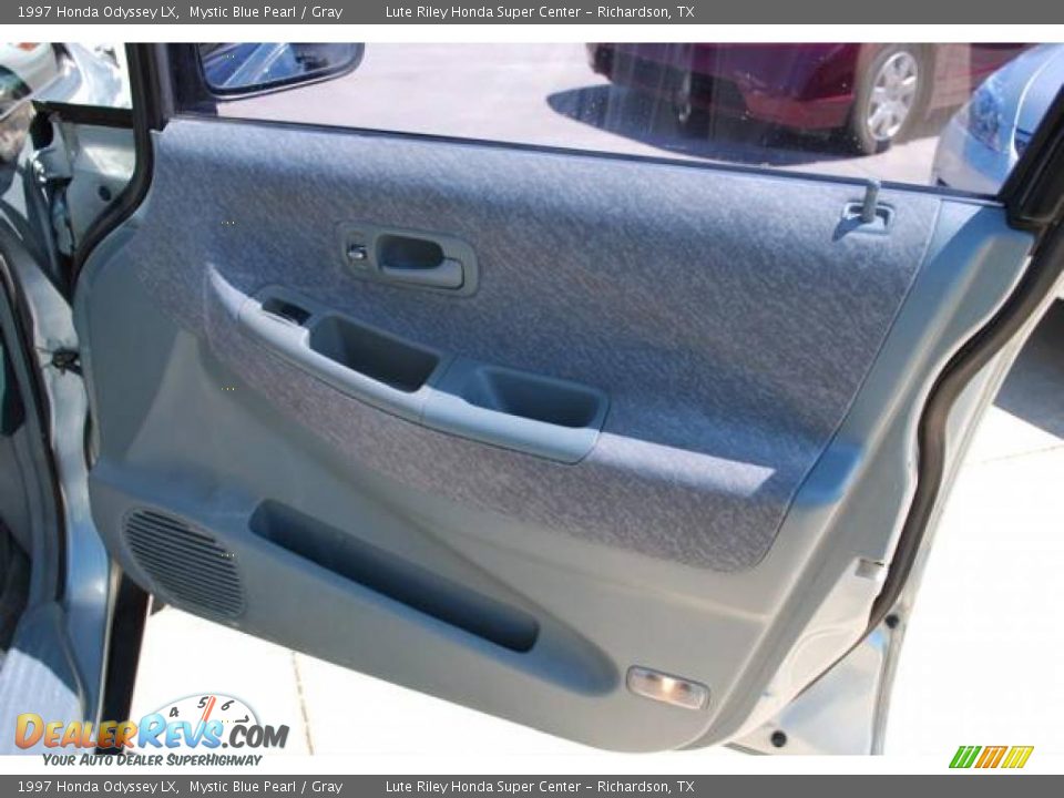 1997 Honda Odyssey LX Mystic Blue Pearl / Gray Photo #16