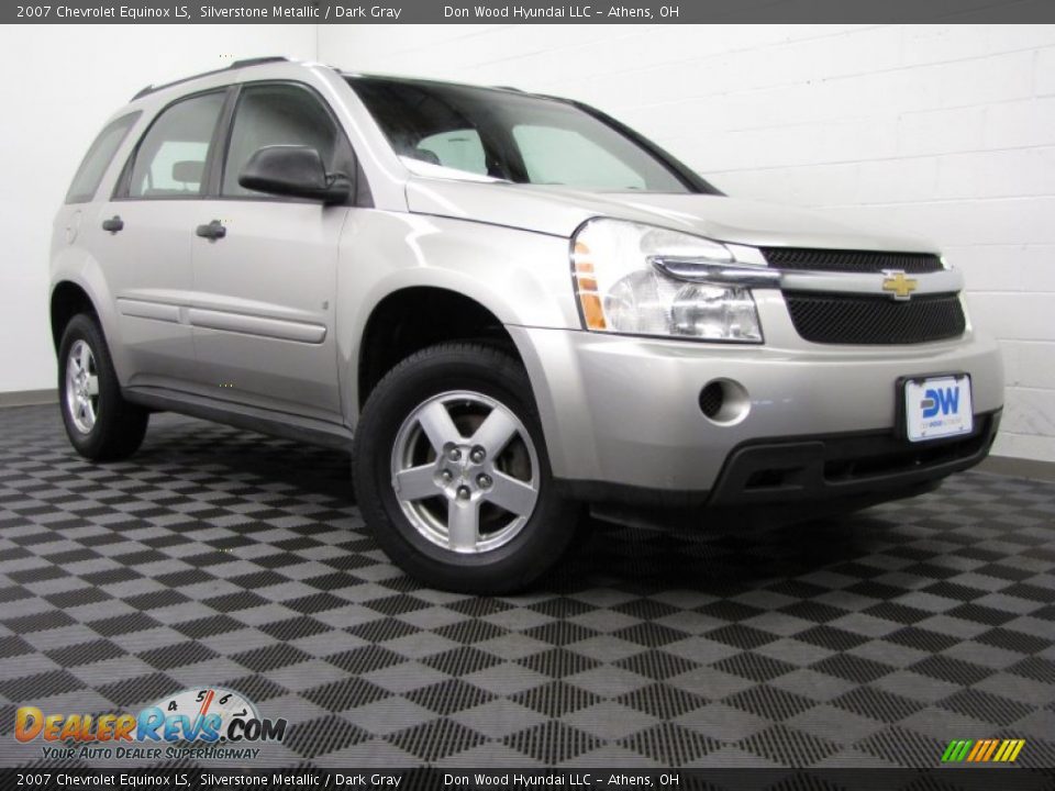 2007 Chevrolet Equinox LS Silverstone Metallic / Dark Gray Photo #1