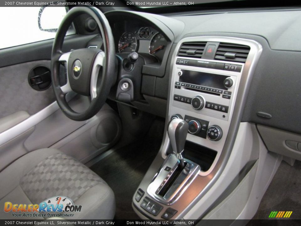 2007 Chevrolet Equinox LS Silverstone Metallic / Dark Gray Photo #20