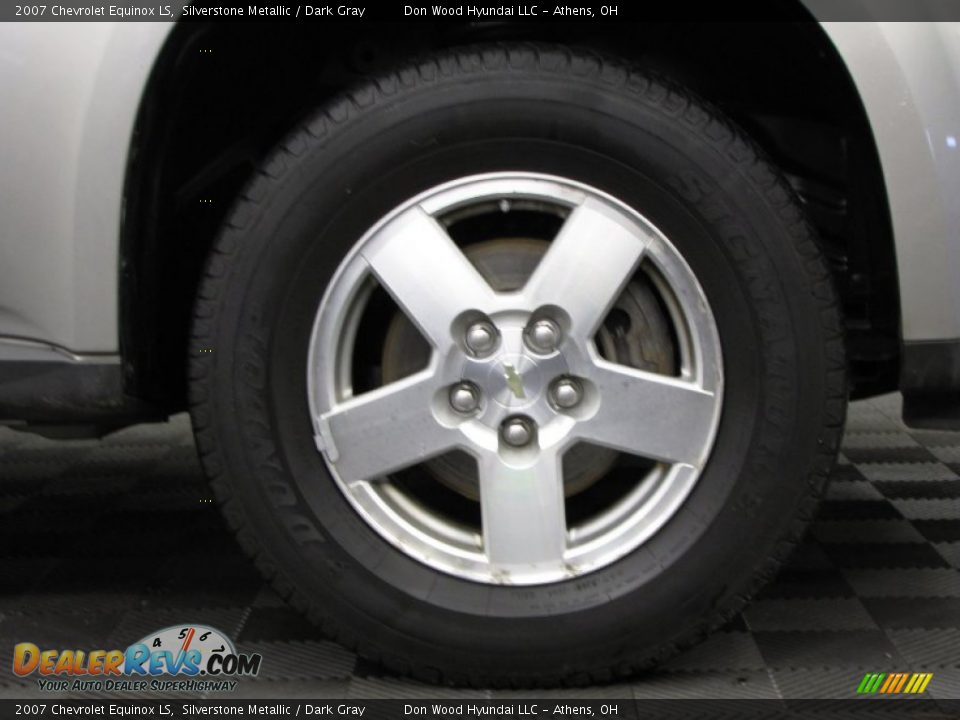 2007 Chevrolet Equinox LS Silverstone Metallic / Dark Gray Photo #23