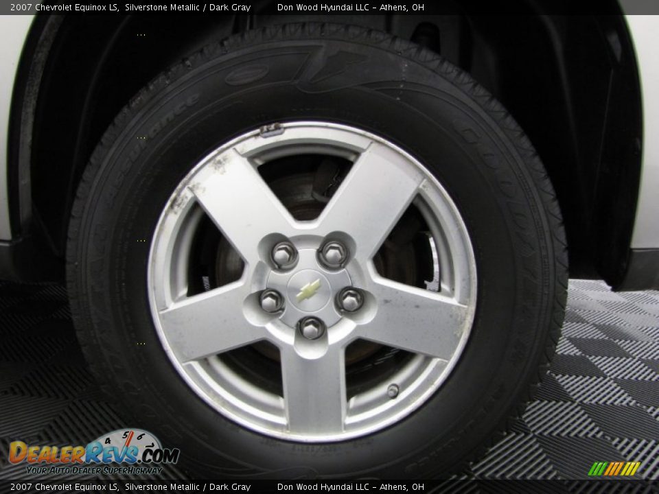 2007 Chevrolet Equinox LS Silverstone Metallic / Dark Gray Photo #25