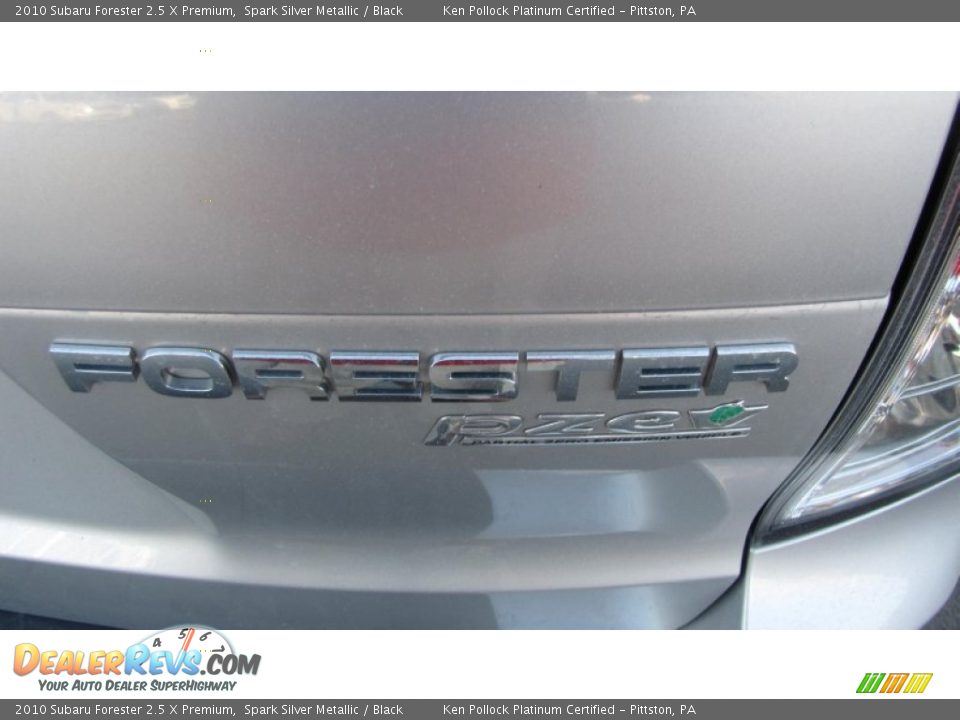 2010 Subaru Forester 2.5 X Premium Spark Silver Metallic / Black Photo #31