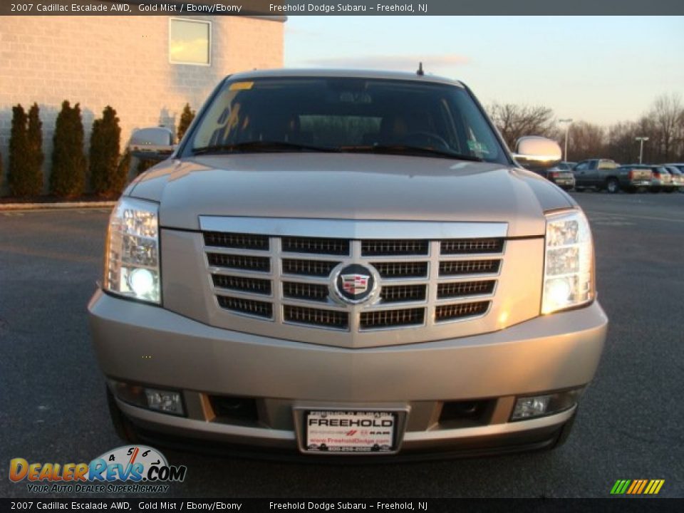 2007 Cadillac Escalade AWD Gold Mist / Ebony/Ebony Photo #2