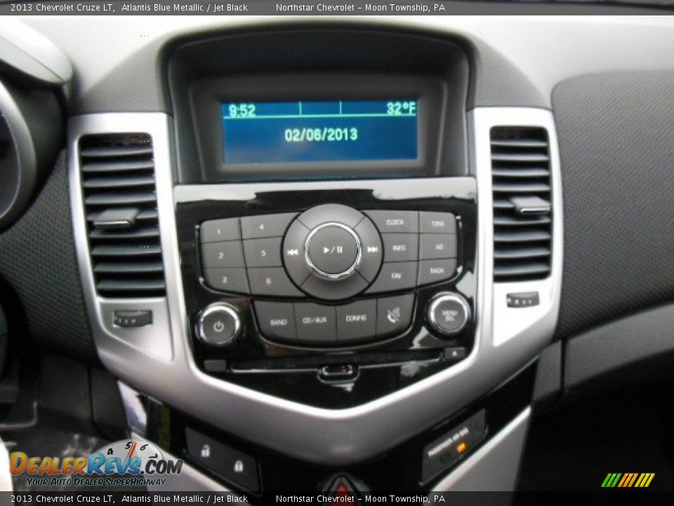 2013 Chevrolet Cruze LT Atlantis Blue Metallic / Jet Black Photo #16