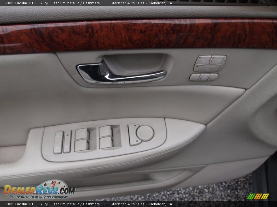 2006 Cadillac DTS Luxury Titanium Metallic / Cashmere Photo #13