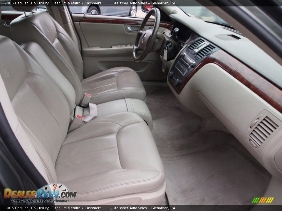 2006 Cadillac DTS Luxury Titanium Metallic / Cashmere Photo #15