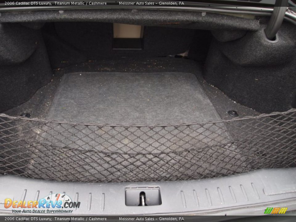 2006 Cadillac DTS Luxury Titanium Metallic / Cashmere Photo #18