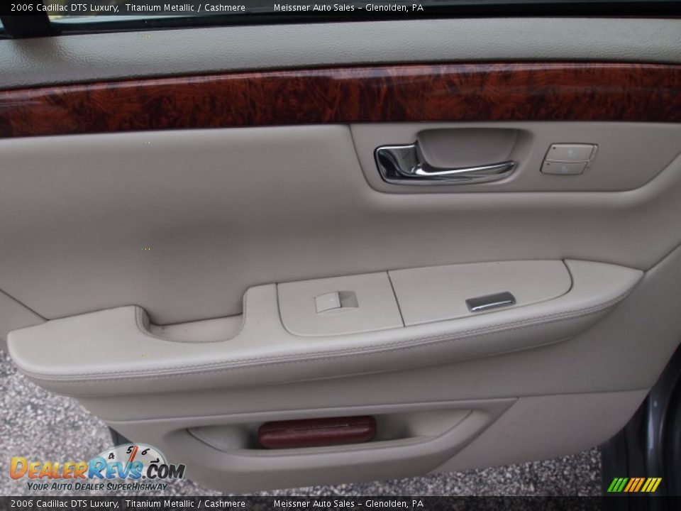2006 Cadillac DTS Luxury Titanium Metallic / Cashmere Photo #20