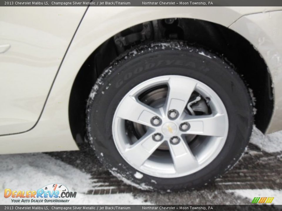 2013 Chevrolet Malibu LS Champagne Silver Metallic / Jet Black/Titanium Photo #9