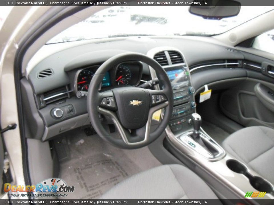 2013 Chevrolet Malibu LS Champagne Silver Metallic / Jet Black/Titanium Photo #10