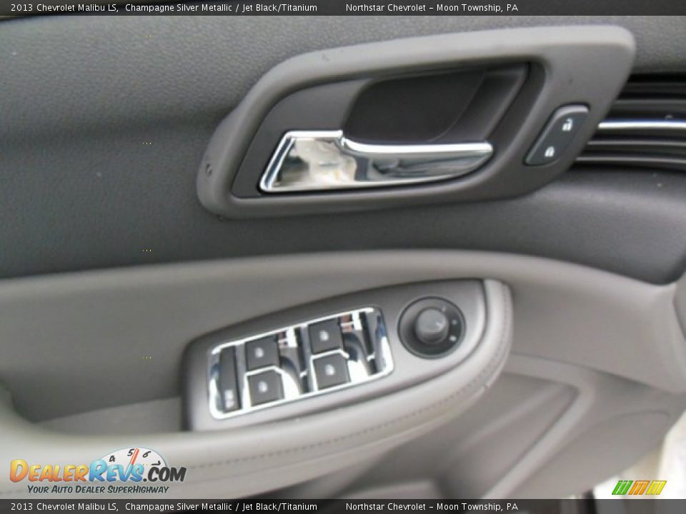 2013 Chevrolet Malibu LS Champagne Silver Metallic / Jet Black/Titanium Photo #15