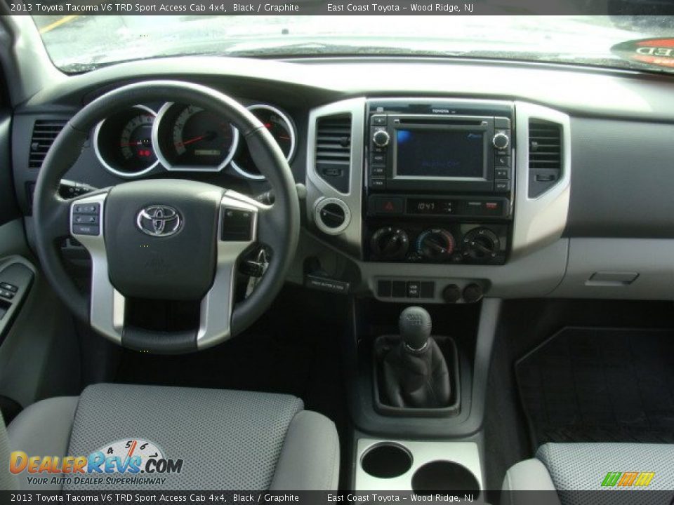 2013 Toyota Tacoma V6 TRD Sport Access Cab 4x4 Black / Graphite Photo #9