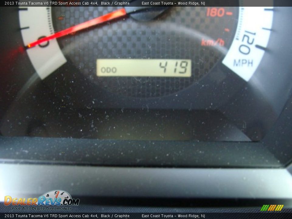 2013 Toyota Tacoma V6 TRD Sport Access Cab 4x4 Black / Graphite Photo #10