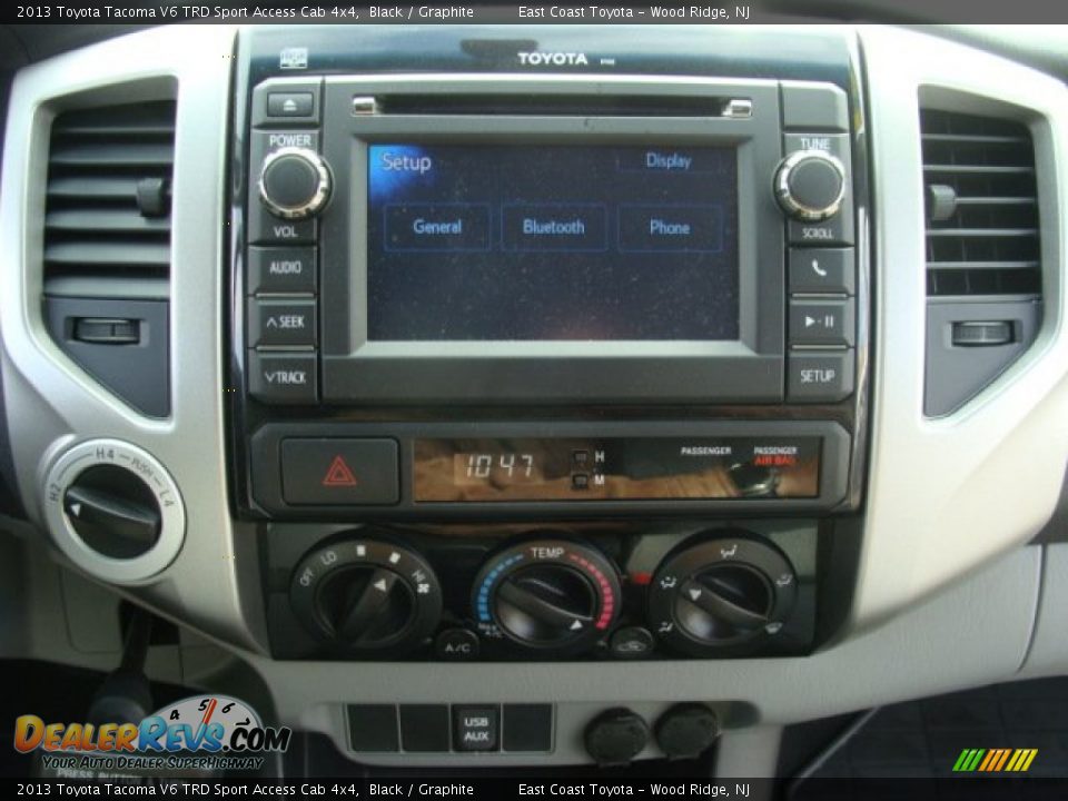 2013 Toyota Tacoma V6 TRD Sport Access Cab 4x4 Black / Graphite Photo #11
