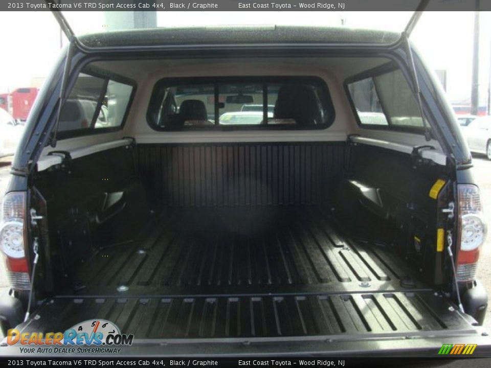2013 Toyota Tacoma V6 TRD Sport Access Cab 4x4 Black / Graphite Photo #13