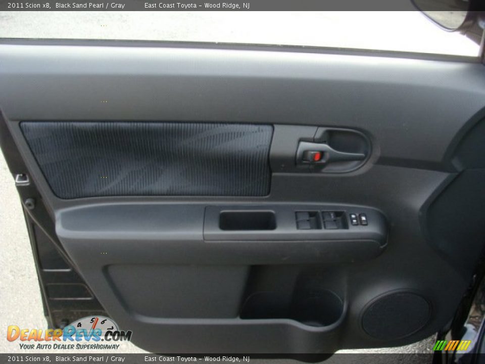 2011 Scion xB Black Sand Pearl / Gray Photo #6