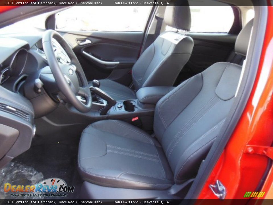 2013 Ford Focus SE Hatchback Race Red / Charcoal Black Photo #11