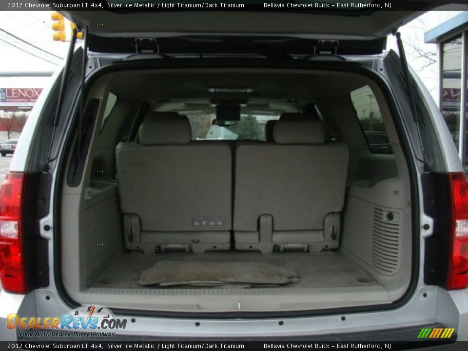 2012 Chevrolet Suburban LT 4x4 Silver Ice Metallic / Light Titanium/Dark Titanium Photo #13