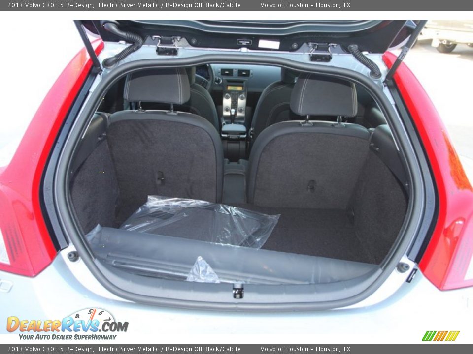 2013 Volvo C30 T5 R-Design Trunk Photo #18
