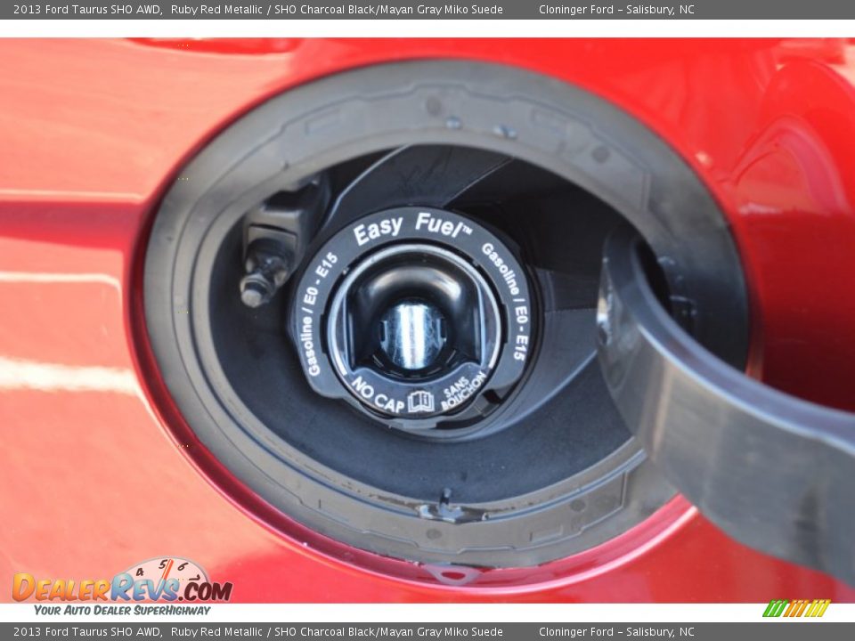 2013 Ford Taurus SHO AWD Ruby Red Metallic / SHO Charcoal Black/Mayan Gray Miko Suede Photo #21