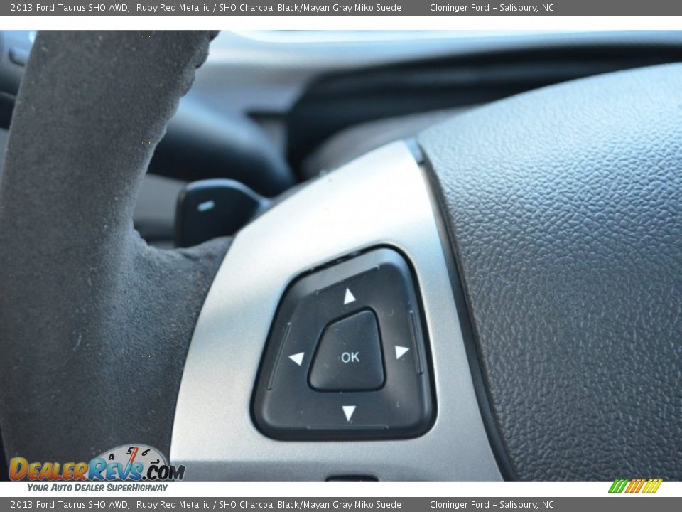 Controls of 2013 Ford Taurus SHO AWD Photo #30