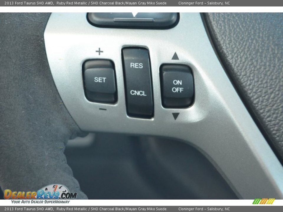 Controls of 2013 Ford Taurus SHO AWD Photo #35