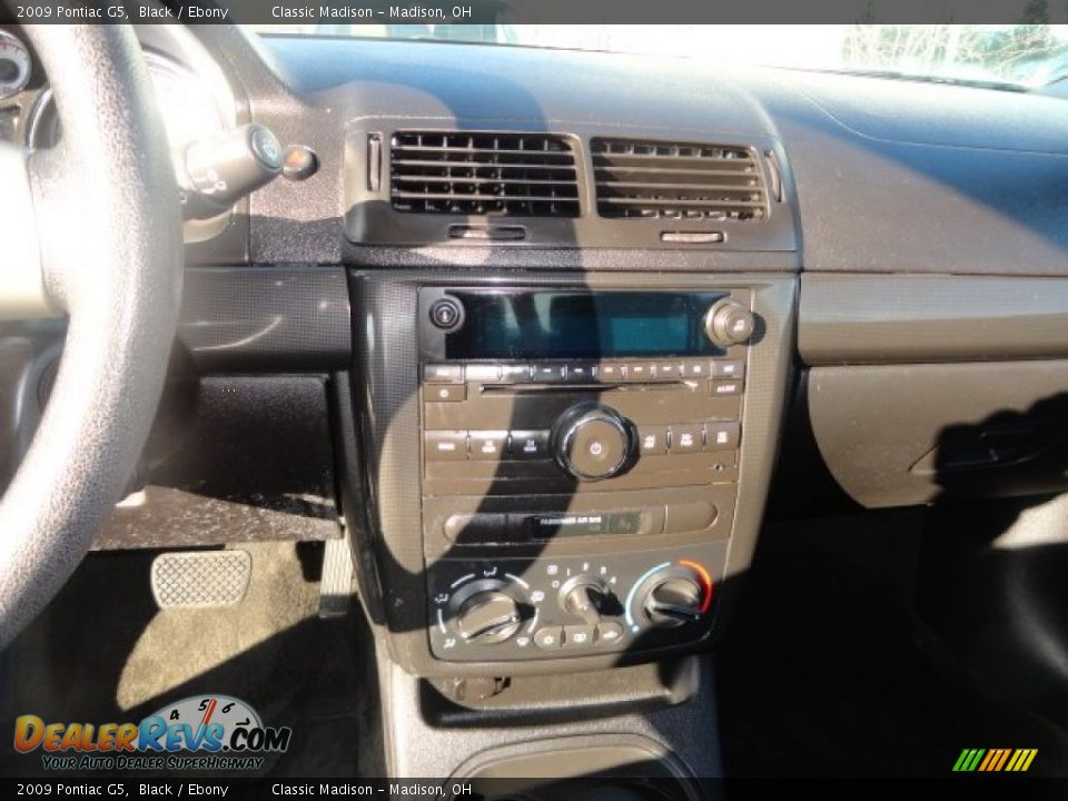 2009 Pontiac G5 Black / Ebony Photo #5