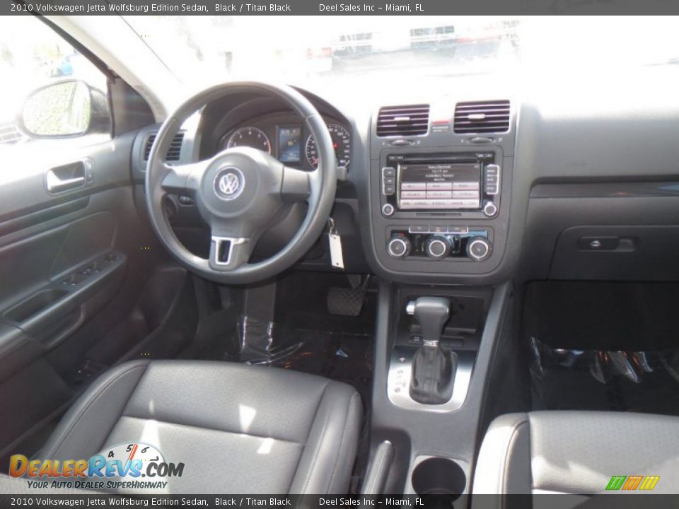 2010 Volkswagen Jetta Wolfsburg Edition Sedan Black / Titan Black Photo #12