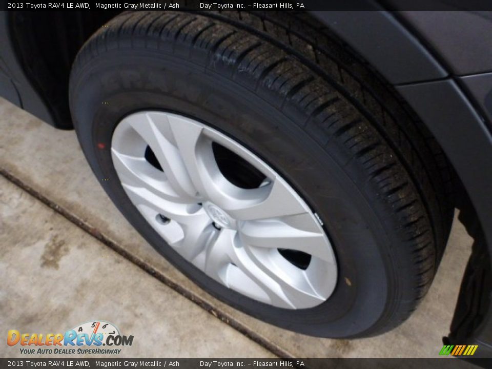 2013 Toyota RAV4 LE AWD Magnetic Gray Metallic / Ash Photo #8