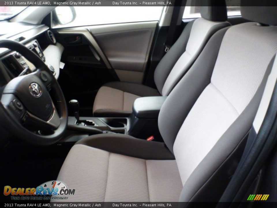 2013 Toyota RAV4 LE AWD Magnetic Gray Metallic / Ash Photo #13