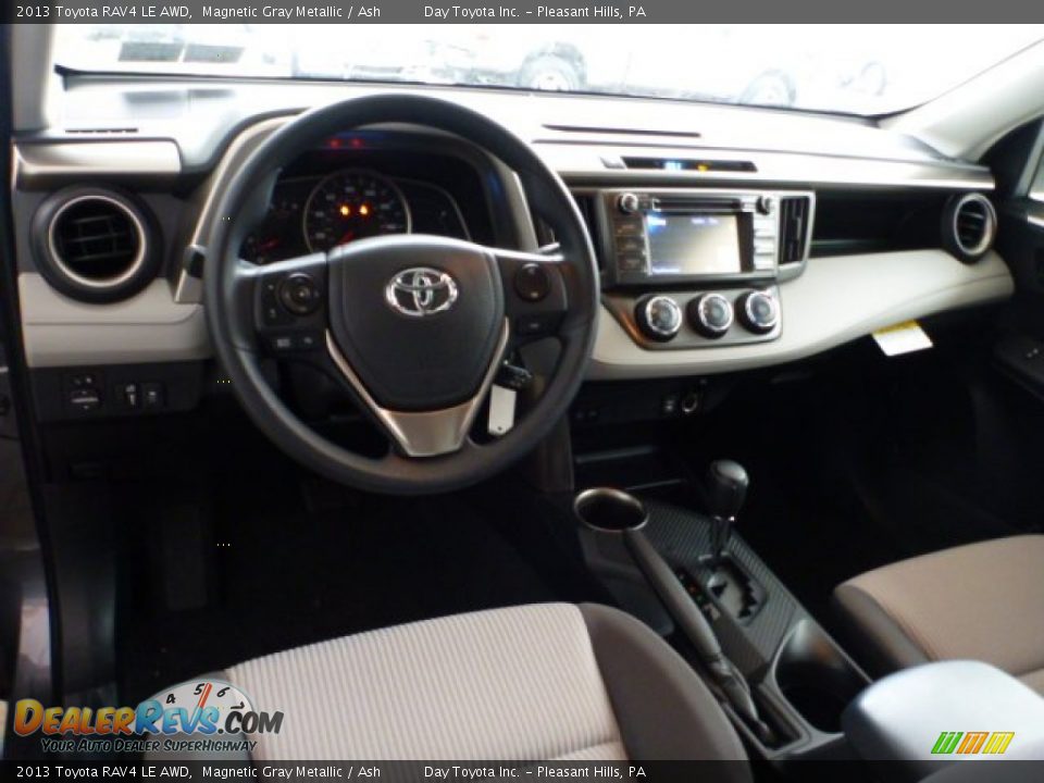 2013 Toyota RAV4 LE AWD Magnetic Gray Metallic / Ash Photo #15