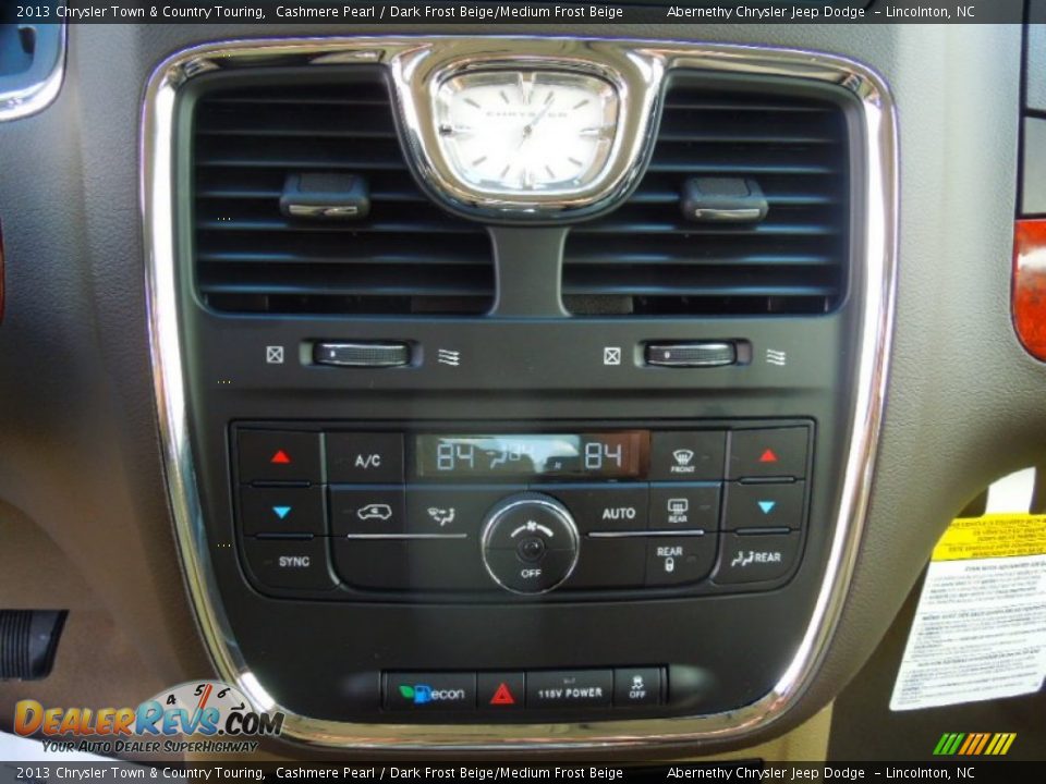 2013 Chrysler Town & Country Touring Cashmere Pearl / Dark Frost Beige/Medium Frost Beige Photo #13