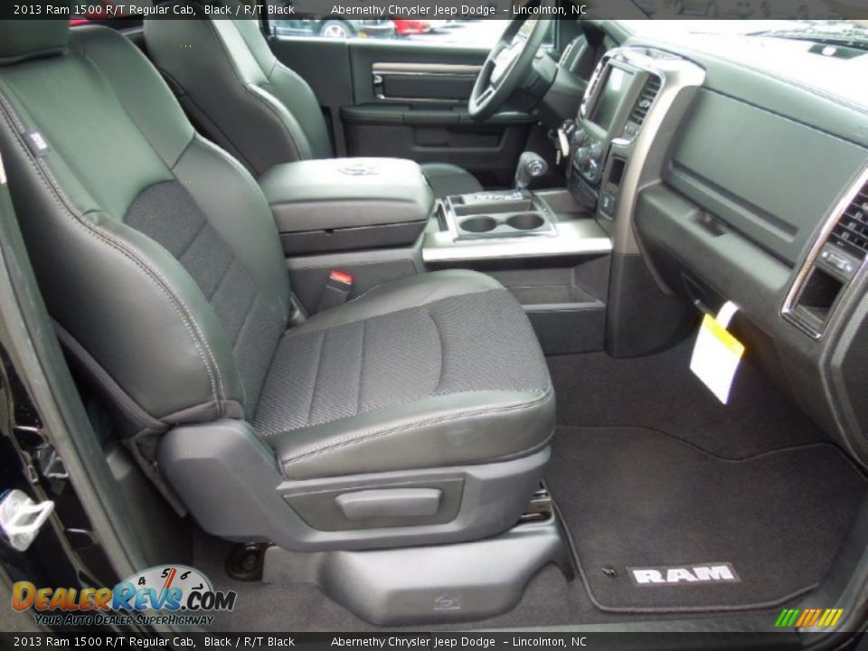 Front Seat of 2013 Ram 1500 R/T Regular Cab Photo #19