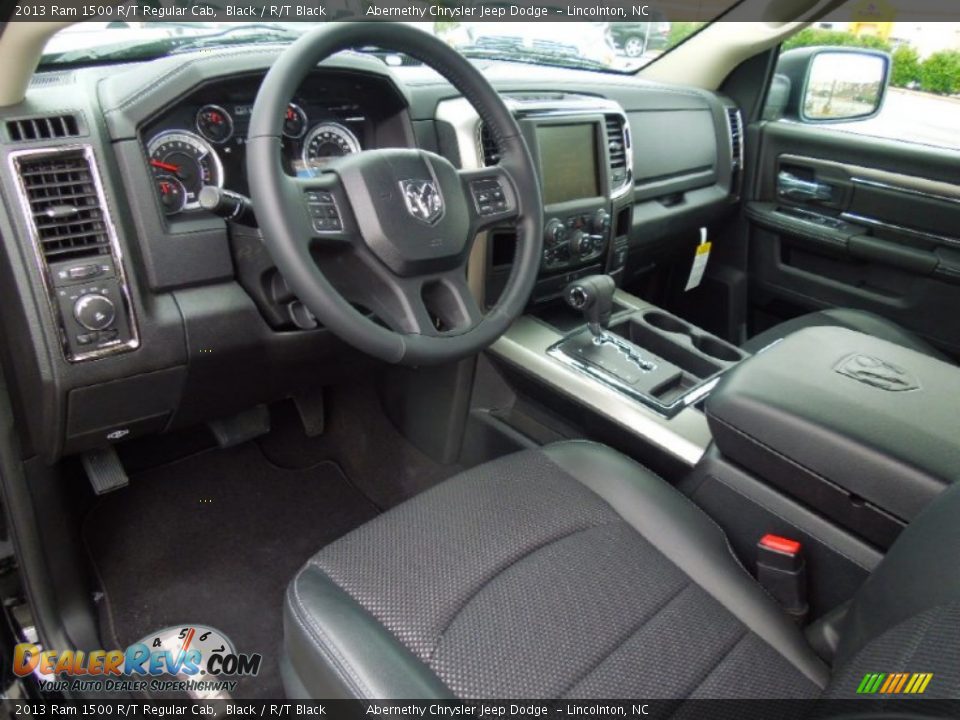 R/T Black Interior - 2013 Ram 1500 R/T Regular Cab Photo #24