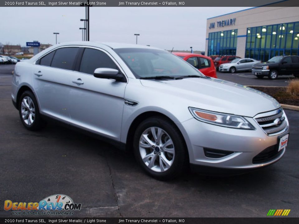 2010 Ford Taurus SEL Ingot Silver Metallic / Light Stone Photo #2