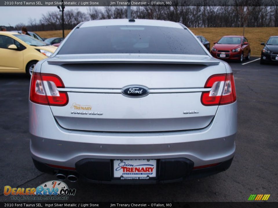 2010 Ford Taurus SEL Ingot Silver Metallic / Light Stone Photo #6