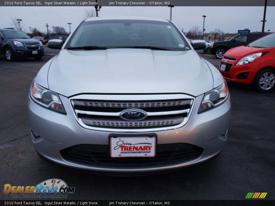 2010 Ford Taurus SEL Ingot Silver Metallic / Light Stone Photo #8