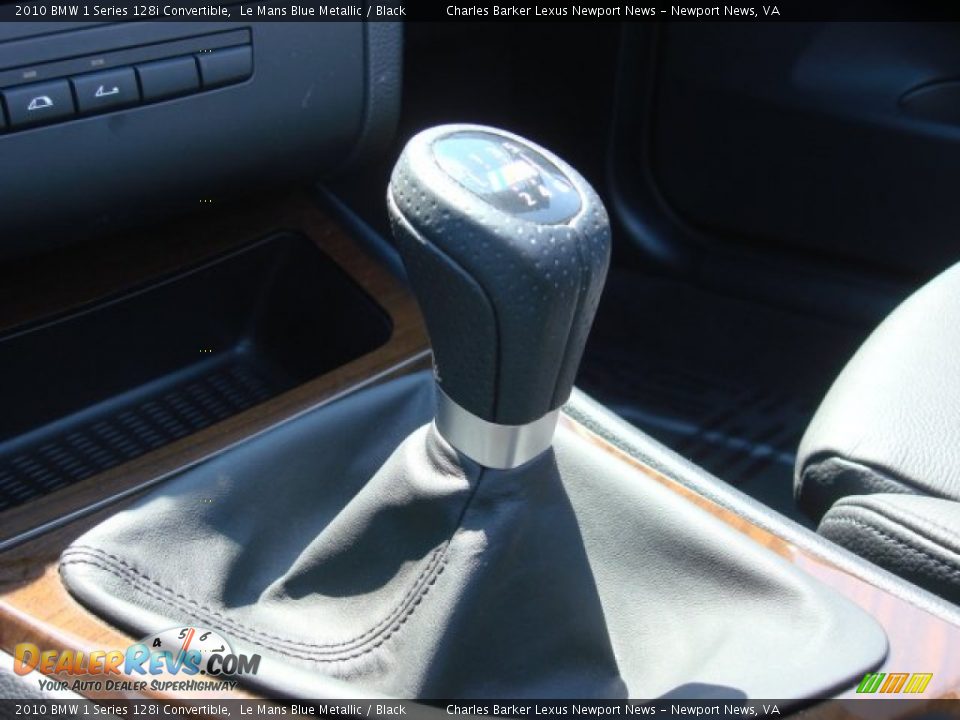 2010 BMW 1 Series 128i Convertible Shifter Photo #16