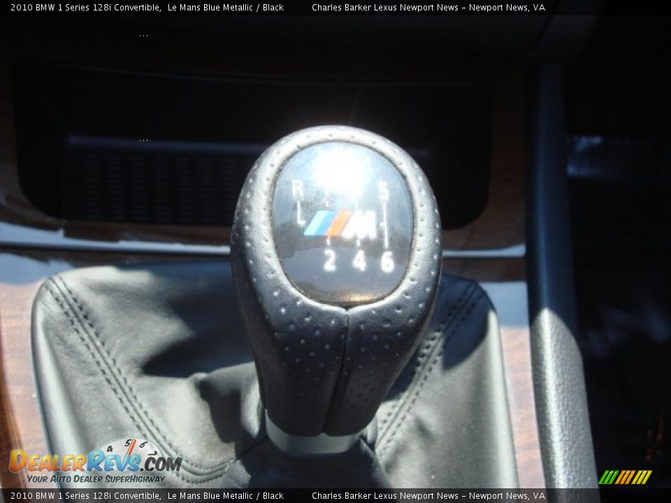 2010 BMW 1 Series 128i Convertible Shifter Photo #17